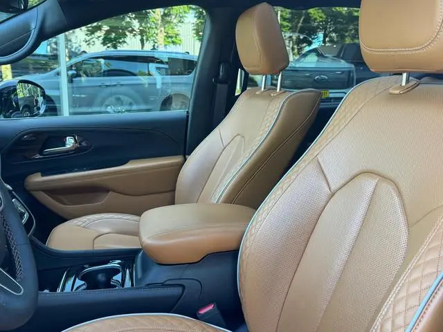 Chrysler Voyager