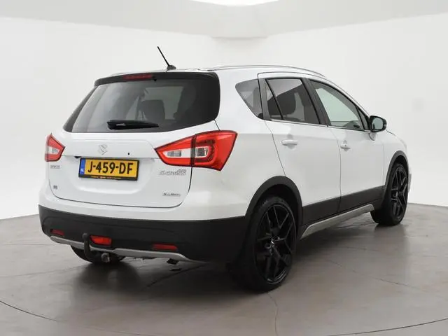 Suzuki S-Cross 1.0 BOOSTERJET ALLGRIP 4WD 4X4 + TREKHAAK | CAMERA | APPLE CARPLAY | 19 INCH LMV