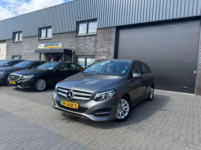 Mercedes-Benz B-klasse 180 Ambition | 1E EIGENAAR | 3/6/12MND GARANTIE | NAVI | LED | AICRO | CRUISE...