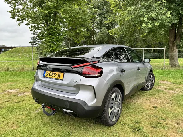 Citroen C4 1.2 Turbo 130PK Feel | DEALER ONDERHOUDEN | LED | STOELVERWARMING | SENSOREN | CLIMA |