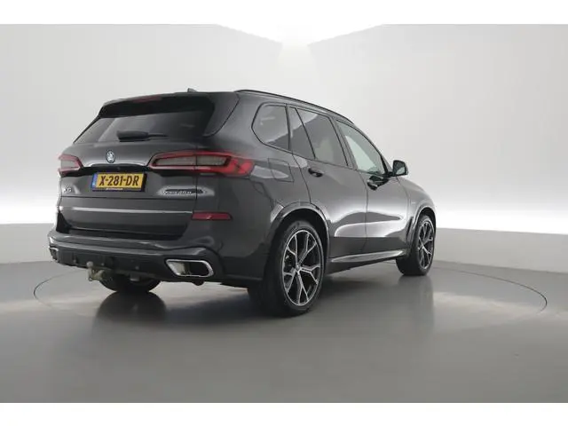 BMW X5 xDrive45e M-Sport | Rijklaar! | S/K-Dak | E-Trekhaak | Luchtvering | HUD | 360*+PDC | Harman/...