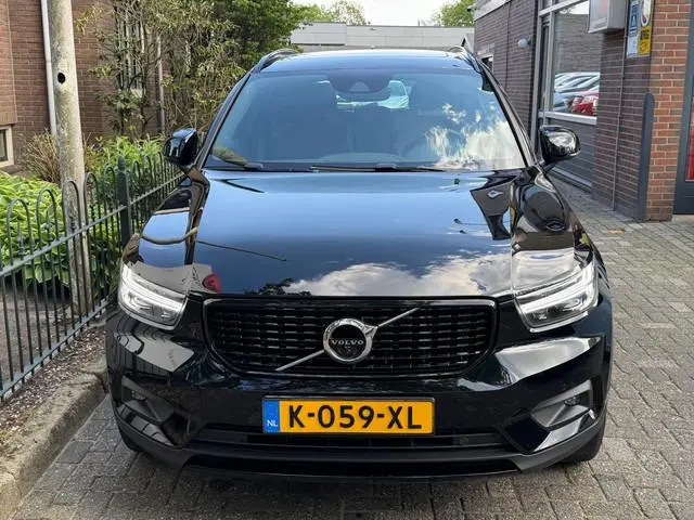 Volvo XC40 1.5 T4 Recharge R-Design Expr.