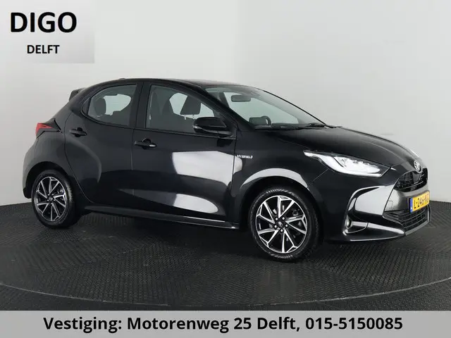 Toyota Yaris 1.5 HYBRID AUTOMAAT BUSINESS PLUS GARANTIE 8-2031 CAMERA . APPLE CARPLAY & ANDROID AUTO...