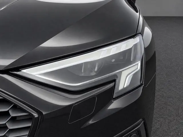 Audi A3 Sportback 30 TFSI/110PK Advanced edition · Navigatie · Apple/Android Car Play · Park assist