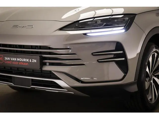 BYD SEAL U