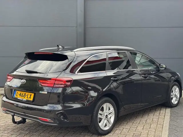Kia Ceed Sportswagon 1.5 T-GDi DynamicPlusLine / 100% Onderhoud