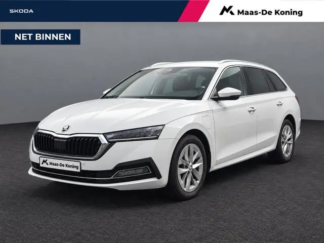 Skoda Octavia Combi 1.4 TSI iV PHEV 204pk DSG Business Edition Plus · Trekhaak · Head-Up Display · S...