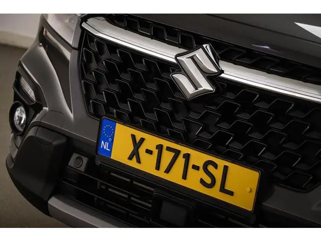 Suzuki S-Cross