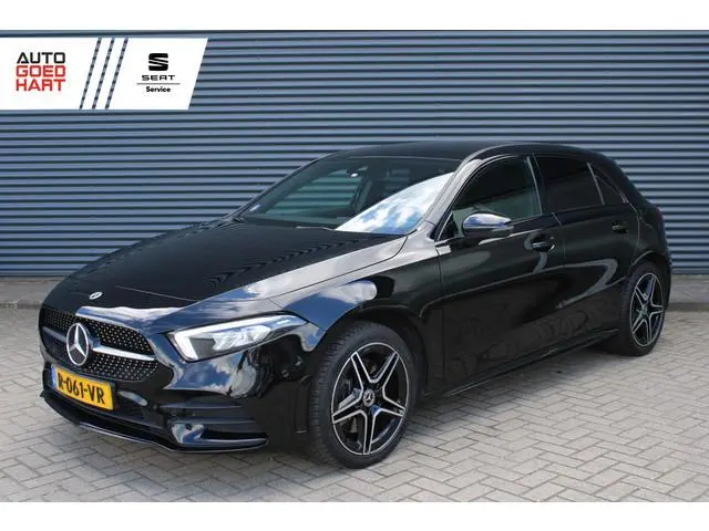 Mercedes-Benz A-klasse 250 e AMG Line Sfeerverlichting Camera Stoelverwarming