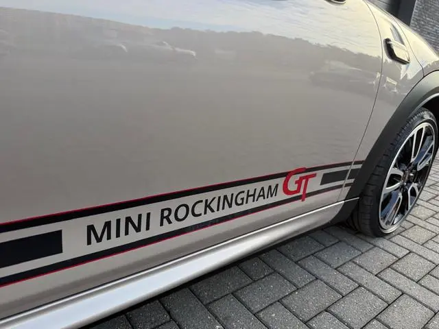 Mini Mini