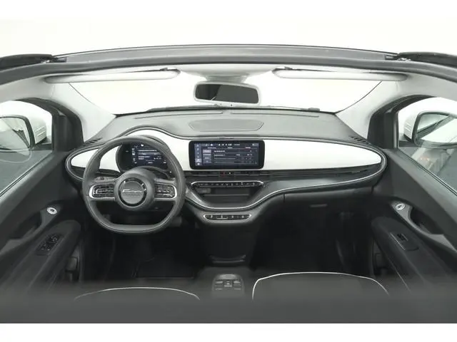 Fiat 500 C Icon 42 kWh | 97,3% SOH | Convenience Pack | Camera | Dodehoekdetectie | Stoelverwarming