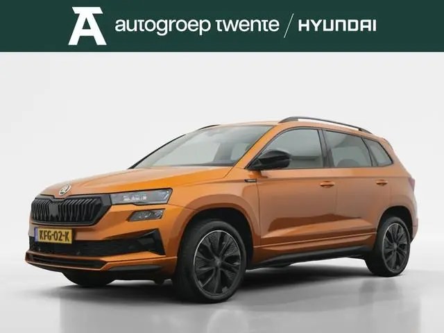 Skoda Karoq 1.5 TSI Sportline Business | Trekhaak | Private lease 669 per maand