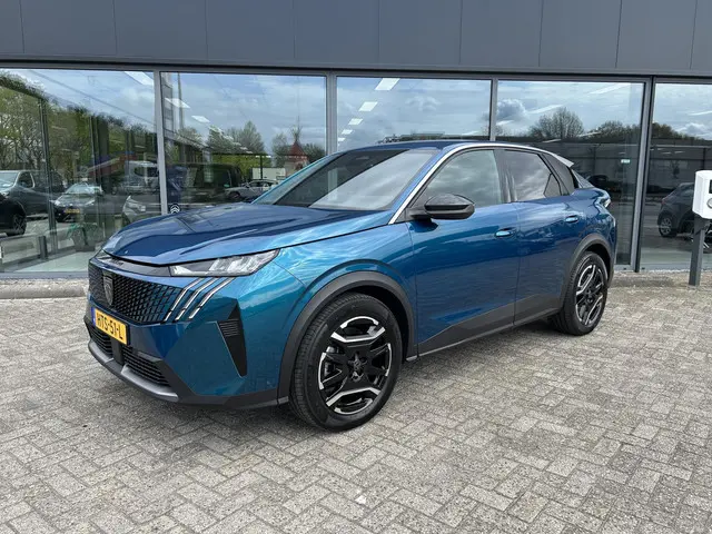 Peugeot e-3008 Allure Avantage 210 73 kWh