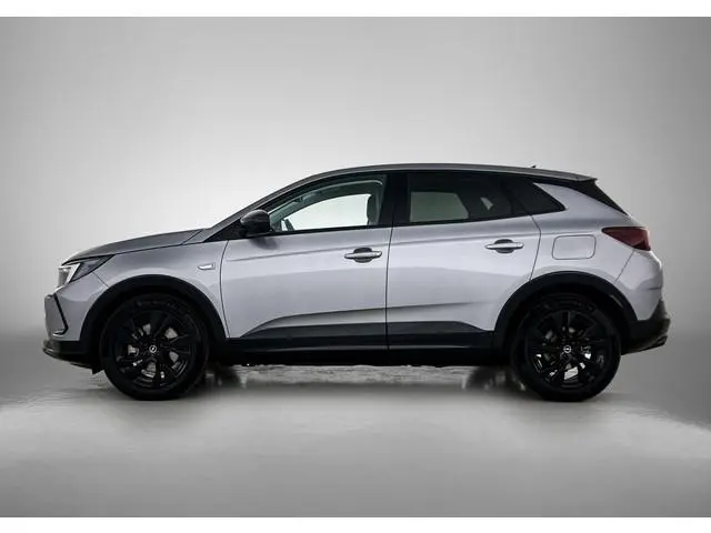 Opel Grandland 1.6 Turbo Plug-In Hybrid Level 4 | 224pk | Navigatie | Camera | Stuurverwarming | Zwa...
