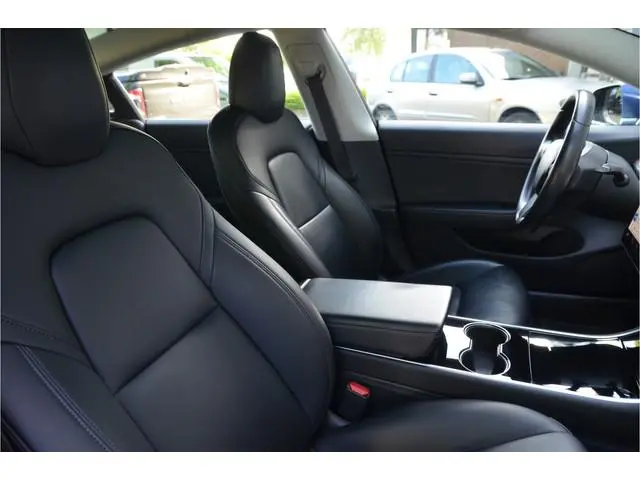 Tesla Model 3 Standard RWD Plus 60 kWh AutoPilot