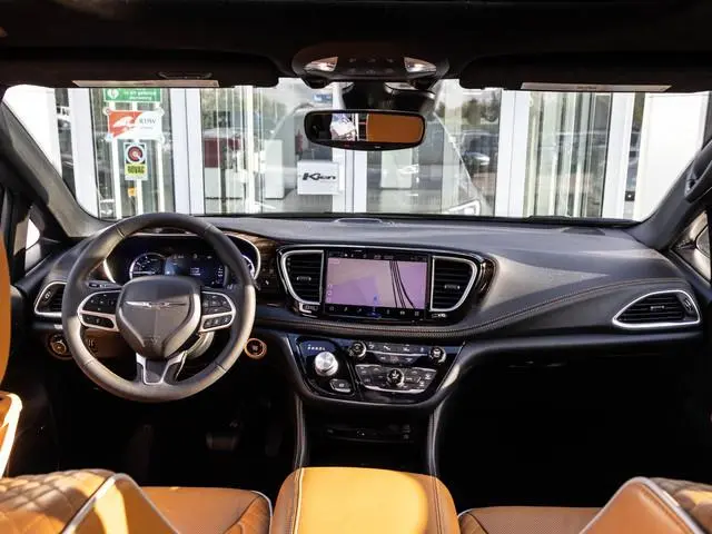 Chrysler Pacifica 3.6 V6 Hybrid Pinacle | Pano | 360 Camera | 7 pers. | Entertainment systeem | Harm...