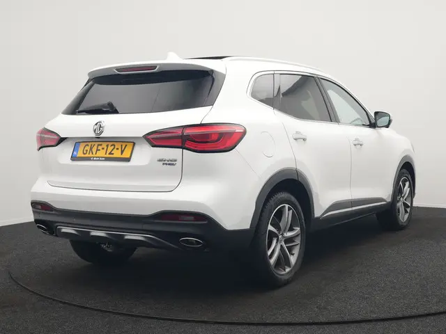 MG EHS 1.5 TGDI Luxury PHEV 258pk | Panodak | 360 Camera | Adaptive Cruise | Lederen Sportstoelen Ve...