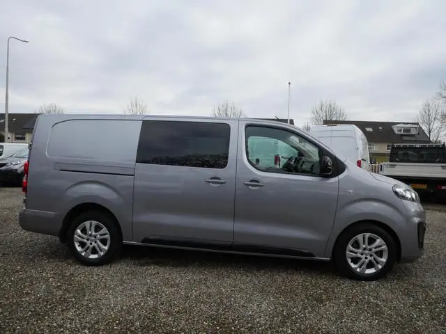 Opel Vivaro 2.0 CDTI 150PK, L3, Dubbel cabine, Airco, 2 x Schuifdeur