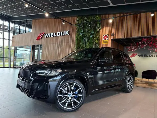 BMW X3 xDrive30e Business Edition Plus pano schuif trekhaak elektrisch 360 cam