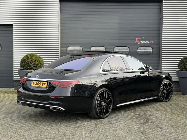 Mercedes-Benz S-klasse 500 4MATIC AMG | Panoramadak | 360* Camera | TV Schermen | Ipad | Burmester | Head-Up Display |