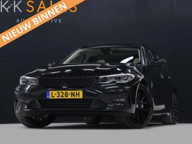 BMW 3-serie Touring 320e Business Edition Plus [SCHUIFKANTELDAK, APPLE CARPLAY, ANDROID, STOELVERWAR...