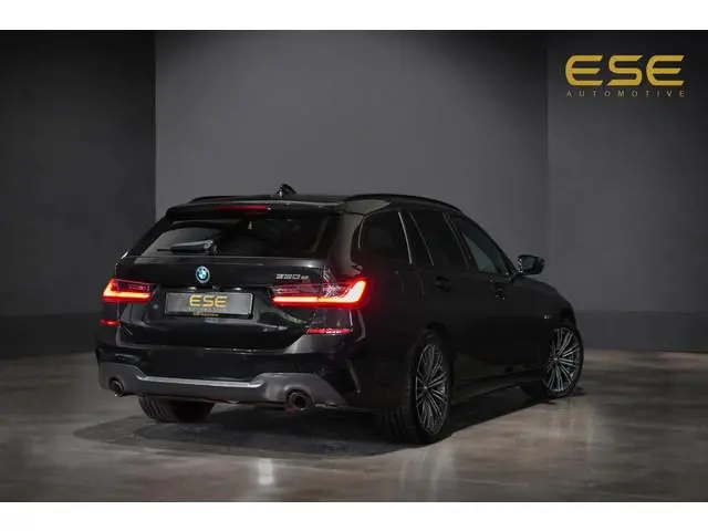 BMW 3-serie Touring 330e M-Sport | Pano | Trekhaak | 360 camera