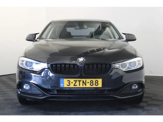 BMW 4-serie Coupé 420i High Executive