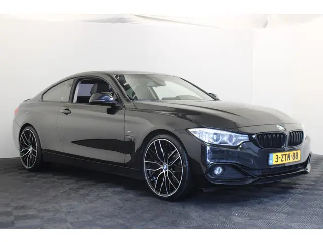 BMW 4-serie Coupé 420i High Executive