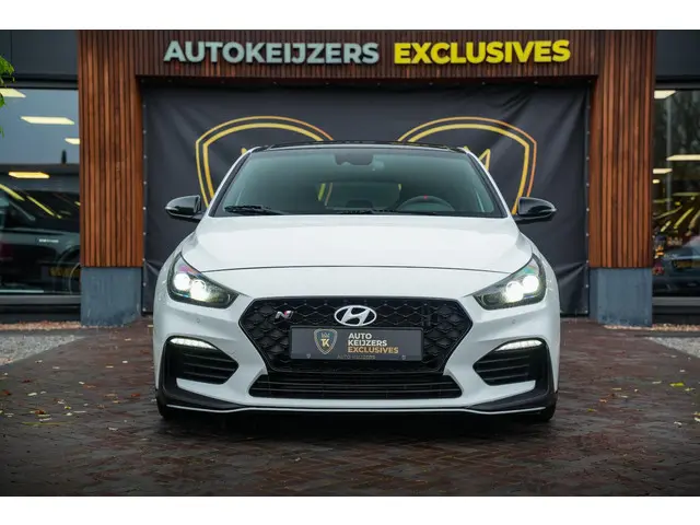 Hyundai i30 Fastback 2.0 T-GDI N1 Panodak Pops And Bangs Navigatie Camera Stoelverw. Alcantara Keyless Stoel Stuurverw.