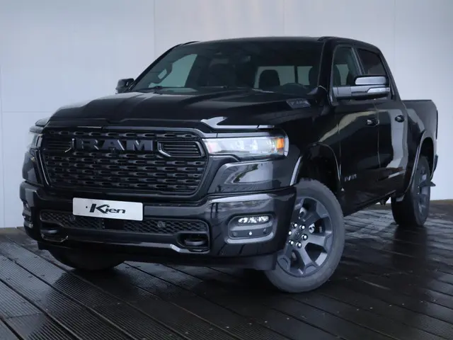 Dodge Ram 1500 3.0 Hurricane 4x4 Crew Cab Bighorn Night Edition | Groot navi | Adaptive CC |