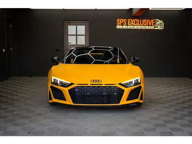 Audi R8