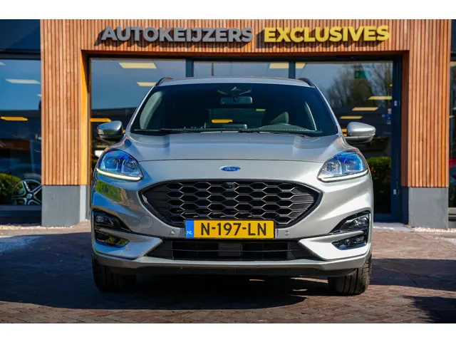 Ford Kuga 1.5 EcoBoost ST line Camera's Airco Stoelverw. Stuurwielbed. Navi