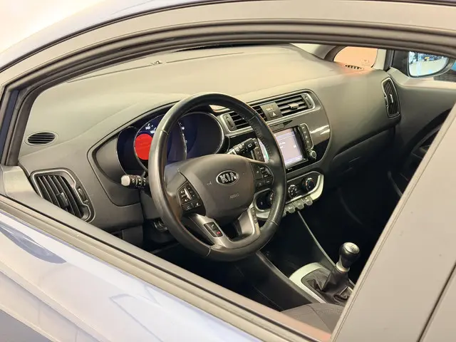 Kia Rio 1.2 CVVT DynamicLine | Airco | Unieke Km-stand! |