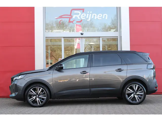 Peugeot 5008 1.2 130PK AUTOMAAT GT PACK BUSINESS | PANORAMISCH SCHUIF/KANTEL DAK | AFNEEMBARE TREKHA...