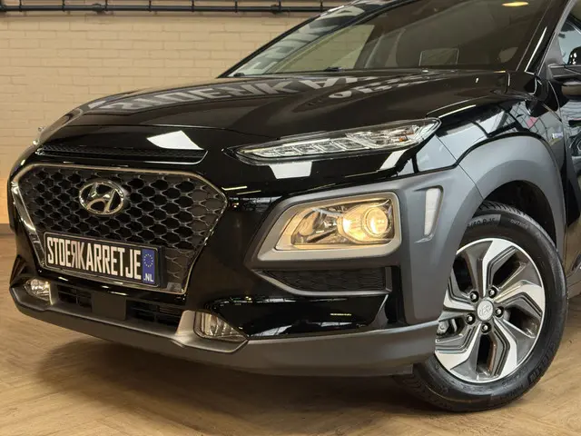Hyundai Kona 1.6 GDI HEV Fashion | Navi | ACC | Krell | Camera | HUD | Dode hoek | 100% Dealer onder...