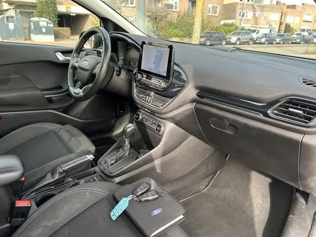 Ford Fiesta 1.0 EcoBoost Titanium automaat panoramadak airco/ecc