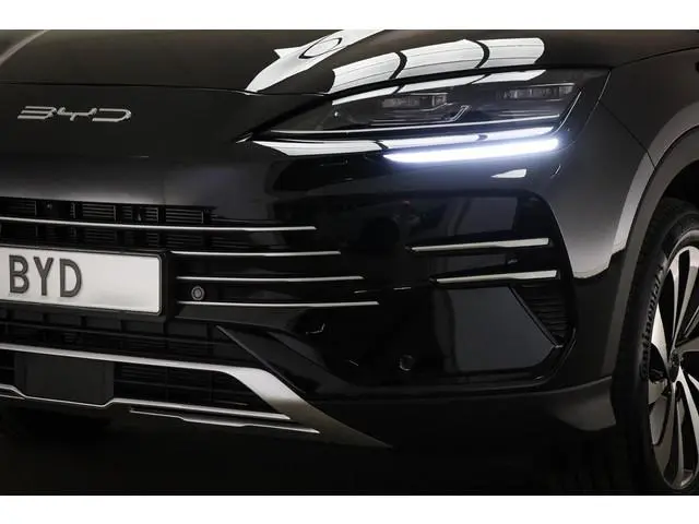 BYD SEAL U