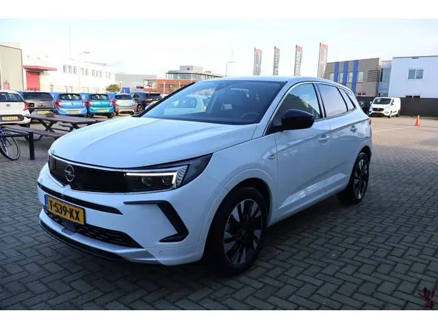 Opel Grandland