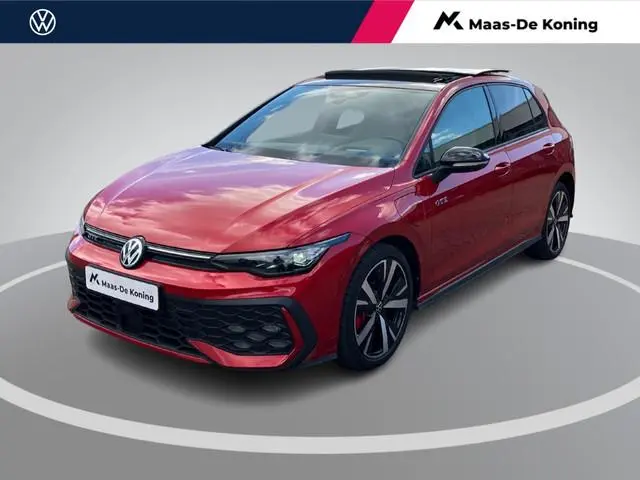 Volkswagen Golf 1.5eHybrid 200kW/272PK GTE Black Style DSG · Panoramadak · Trekhaak · Leder · Camera...
