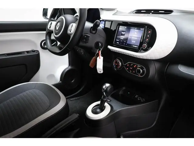 Renault Twingo Z.E. R80 E-Tech Equilibre 22 kWh | SOH 95% | CLIMA | DAB | APPLE | PDC