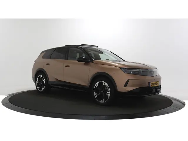 Opel Grandland Electric GS 73 kWh Panoramadak / Navigatie / Camera