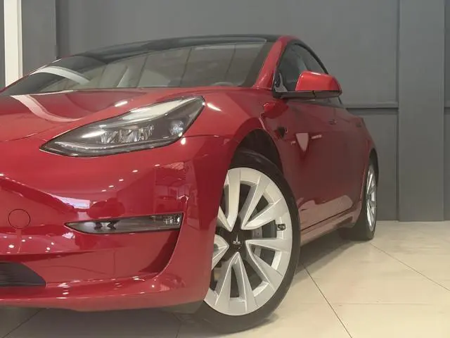 Tesla Model 3 Long Range AWD 75 kWh | Rood metallic | SOH 94,5% |