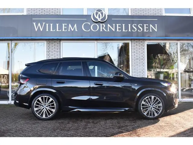 BMW X1 xDrive25e M-Sport Pano ACC Camera Head-Up 20"
