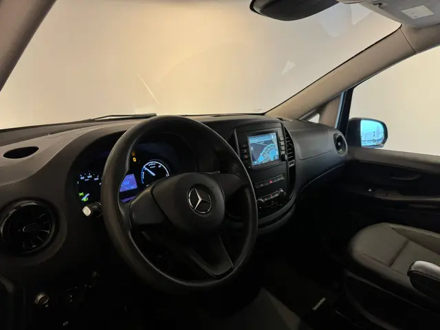 Mercedes-Benz eVito
