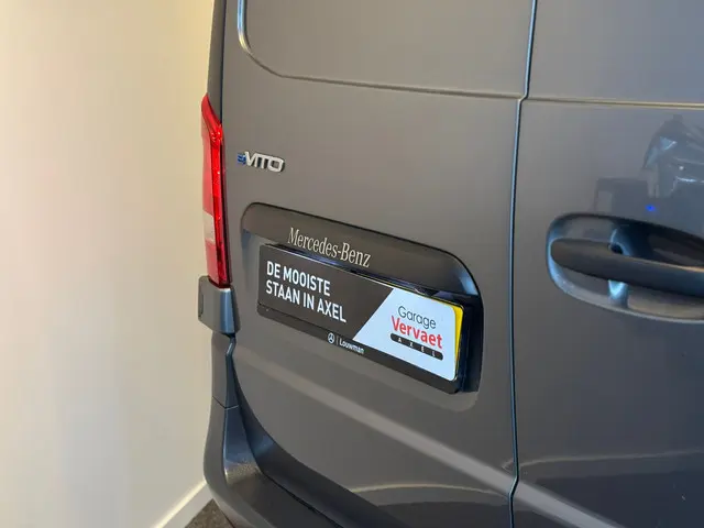 Mercedes-Benz eVito