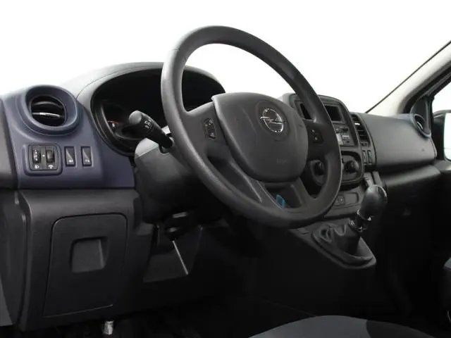 Opel Vivaro Combi 1.6 CDTI L2H1 8-Persoons PERSONENBUS Incl. BTW/Bpm Airco Bluetooth Lang 8-persoons