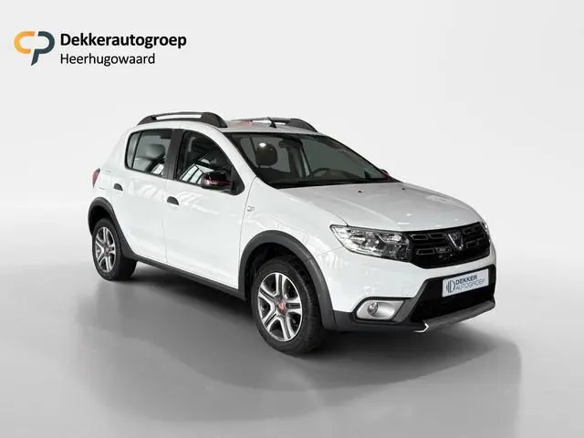 Dacia Sandero 0.9 TCe Tech Road 90 PK