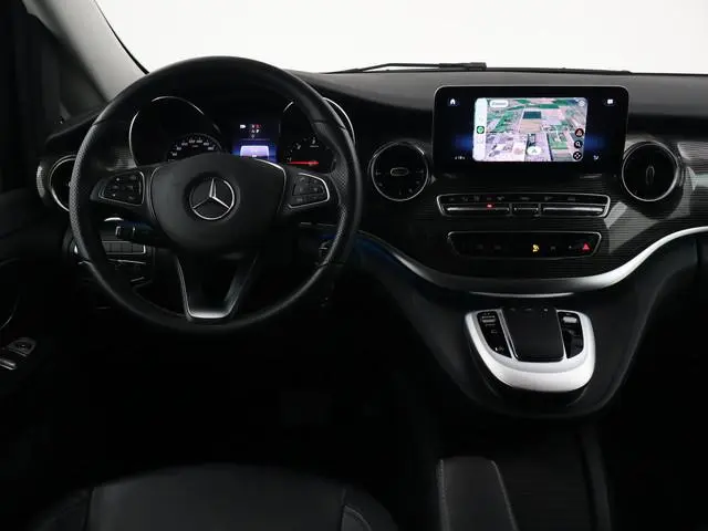 Mercedes-Benz V-klasse 300D 239 PK DUBBEL CABINE AVANTGARDE NIGHT | LEDER | TREKHAAK | 360 CAMERA
