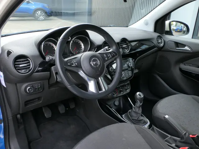 Opel ADAM 1.0 Turbo Jam Favourite