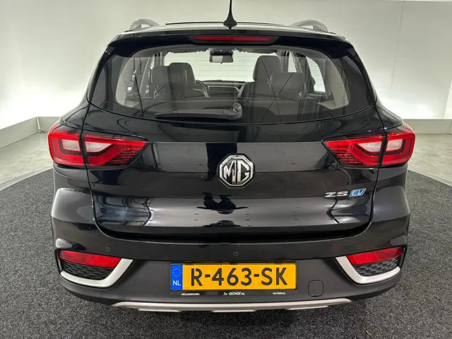MG ZS EV